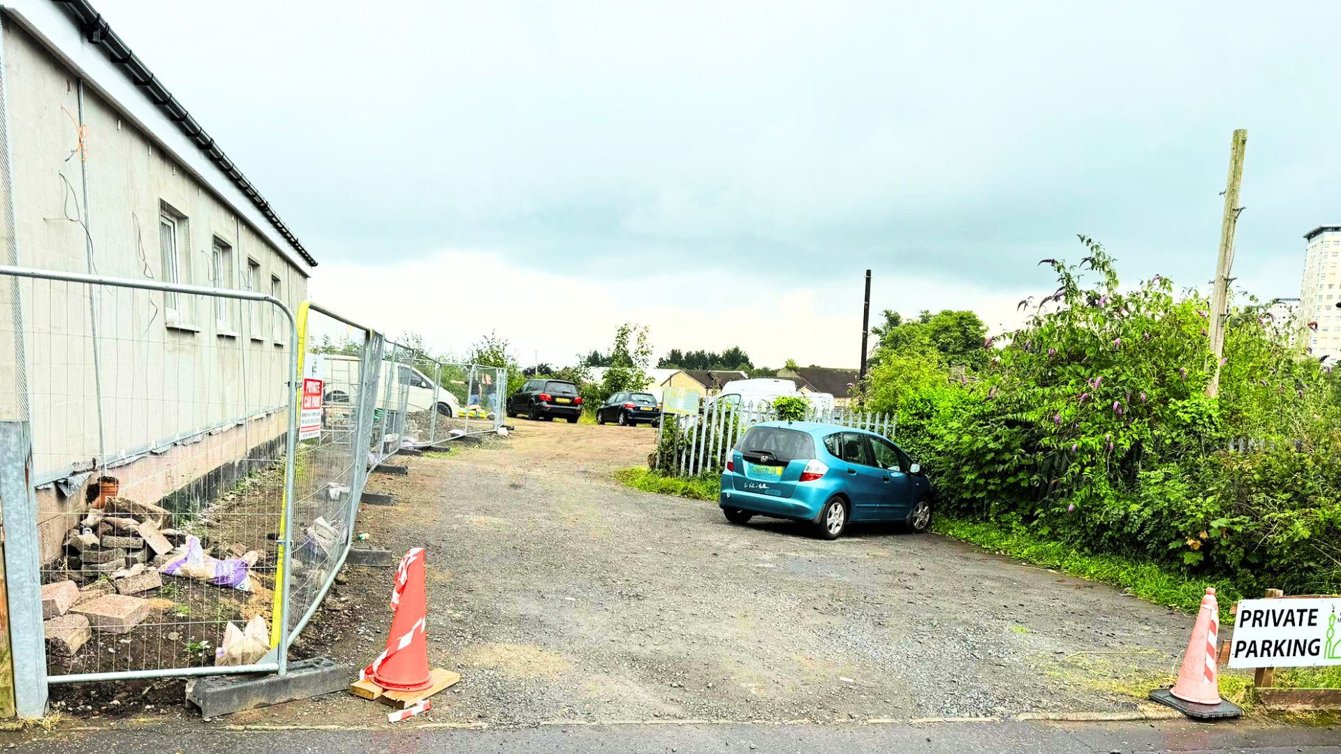 Burnhead Lane, Falkirk – 100 metres from pedestrianised High Street